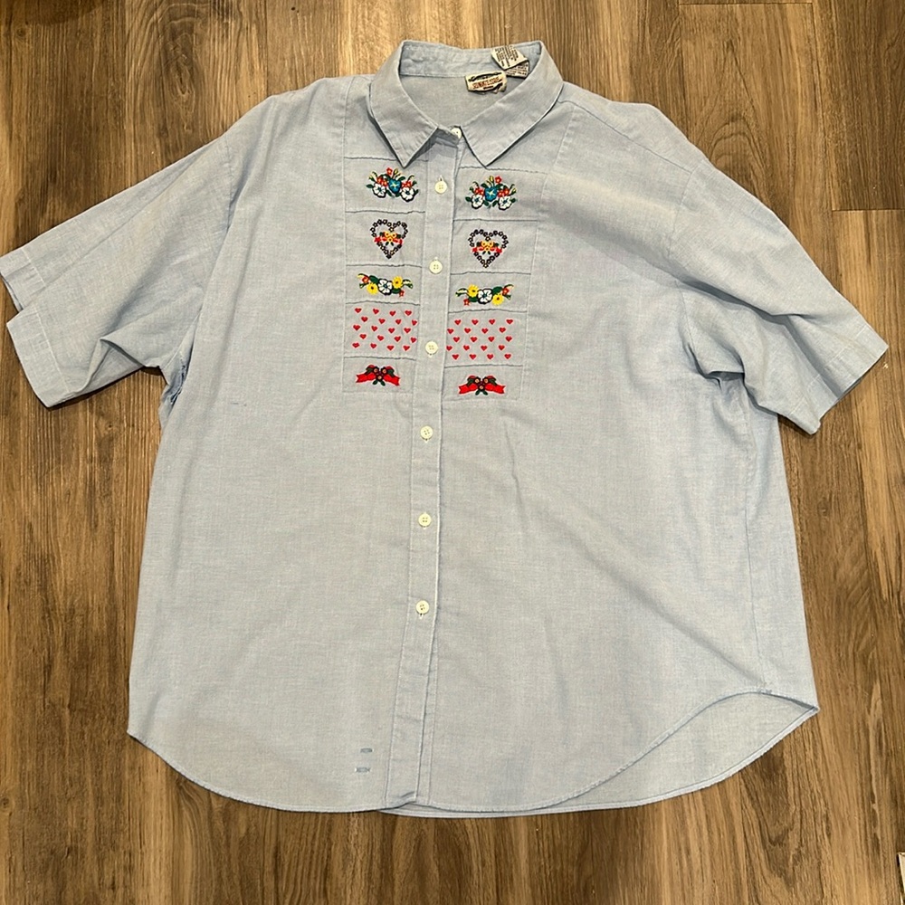 👕 Vintage Separate Issue Embroidered Chambray Shirt